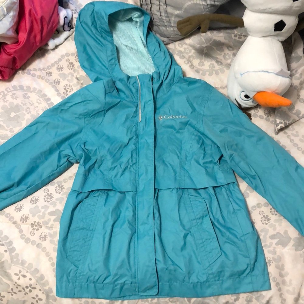 Columbia rain or wind jacket
